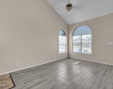 5917 Chippendale Avenue - Photo Thumbnail 9