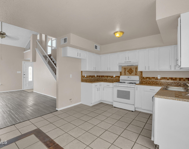 5917 Chippendale Avenue - Photo Thumbnail 11