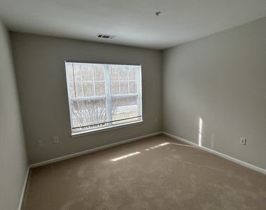 138 Hollow Tree Ridge Road - Photo Thumbnail 13