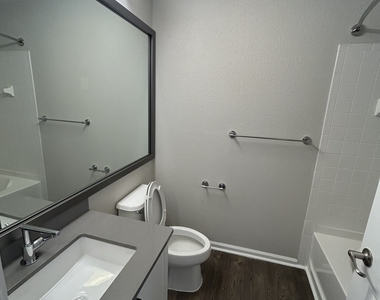 138 Hollow Tree Ridge Road - Photo Thumbnail 7