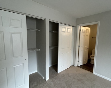 138 Hollow Tree Ridge Road - Photo Thumbnail 15