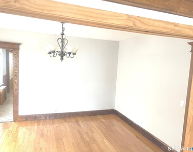 105 Wentworth Street - Photo Thumbnail 20