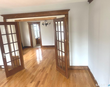 105 Wentworth Street - Photo Thumbnail 6