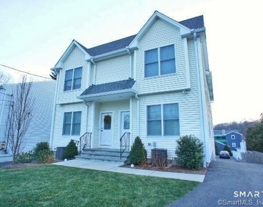 5 Vail Street - Photo Thumbnail 15