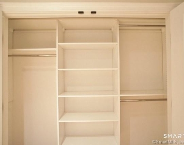 5 Vail Street - Photo Thumbnail 4