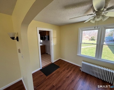 138 Mountain Street - Photo Thumbnail 4