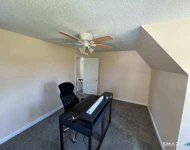 138 Mountain Street - Photo Thumbnail 15