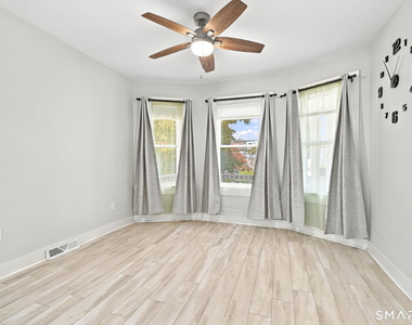 97-99 Fairview Avenue - Photo Thumbnail 3