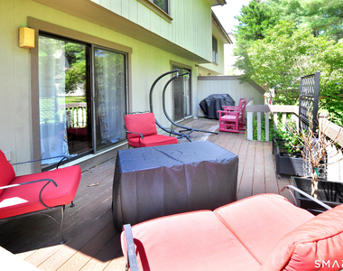 16 Applewood Lane - Photo Thumbnail 35