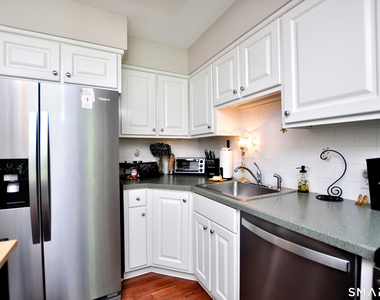 16 Applewood Lane - Photo Thumbnail 15