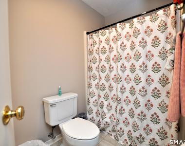 16 Applewood Lane - Photo Thumbnail 27