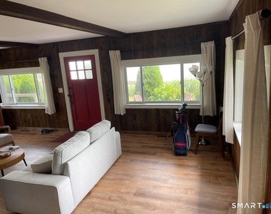 29 Soundview Drive - Photo Thumbnail 13