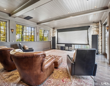 47 Carriglea Drive - Photo Thumbnail 10