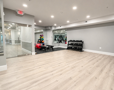 301 Bridgeport Avenue - Photo Thumbnail 30