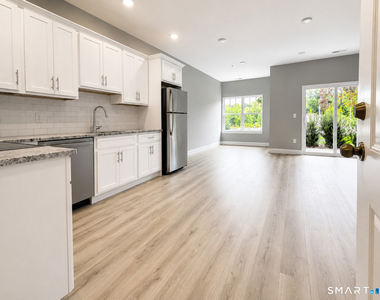 301 Bridgeport Avenue - Photo Thumbnail 4
