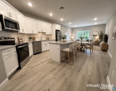 301 Bridgeport Avenue - Photo Thumbnail 19