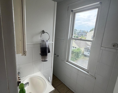 15 Chappelle Street - Photo Thumbnail 8