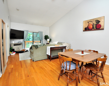 30 Simsbury Landing - Photo Thumbnail 13