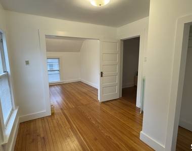 10 Henry Street - Photo Thumbnail 13