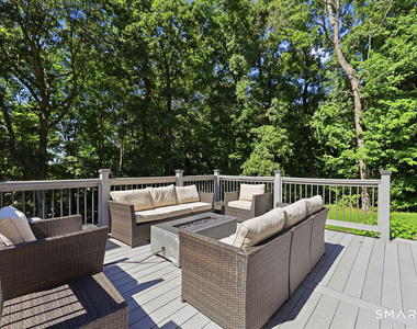281 Cameron Drive - Photo Thumbnail 8