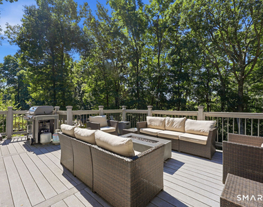 281 Cameron Drive - Photo Thumbnail 9