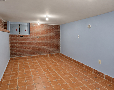 129 Wall Street - Photo Thumbnail 8
