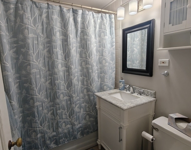 70 Strawberry Hill Avenue - Photo Thumbnail 11