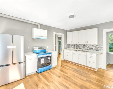 484 Waterville Street - Photo Thumbnail 1