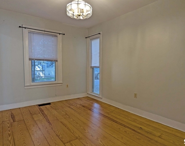 21 Fairview Street - Photo Thumbnail 8