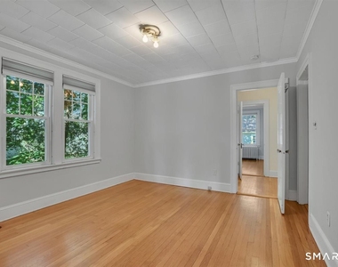 152 Brace Road - Photo Thumbnail 21