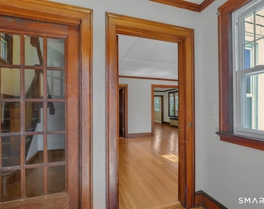 152 Brace Road - Photo Thumbnail 3