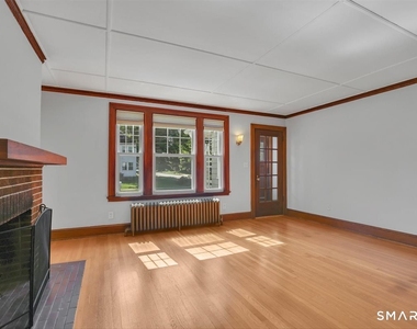 152 Brace Road - Photo Thumbnail 7