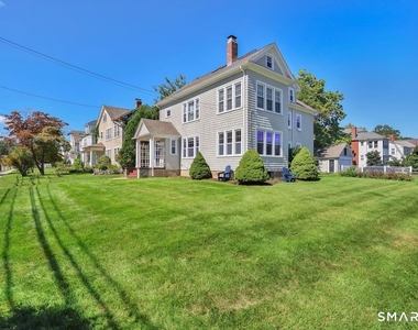 152 Brace Road - Photo Thumbnail 2