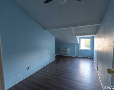 171 Broadway - Photo Thumbnail 9
