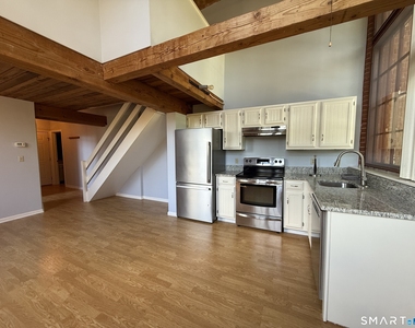839 Main Street - Photo Thumbnail 1