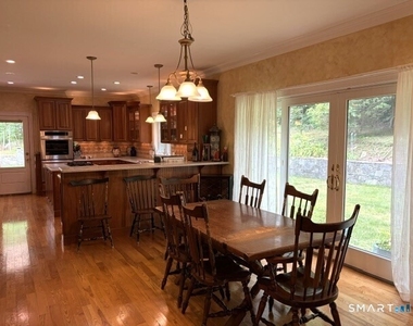 7 Egypt Lane - Photo Thumbnail 5