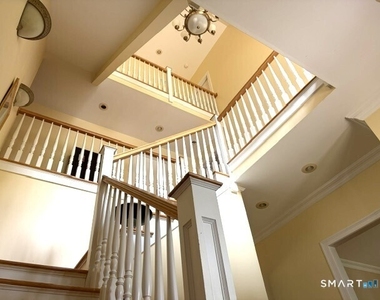 7 Egypt Lane - Photo Thumbnail 1