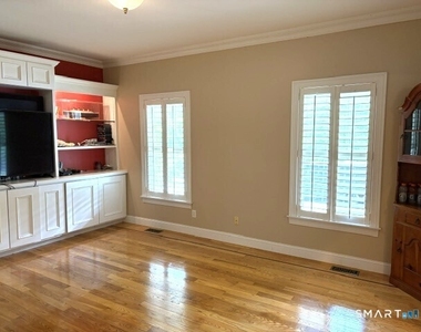 7 Egypt Lane - Photo Thumbnail 10