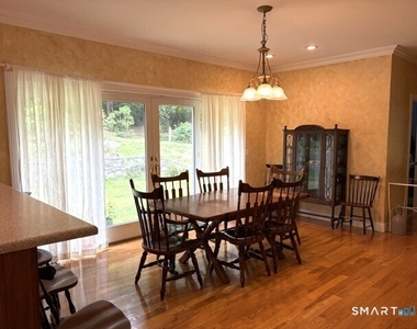 7 Egypt Lane - Photo Thumbnail 6