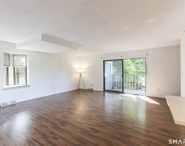 60 Overlook Avenue - Photo Thumbnail 8