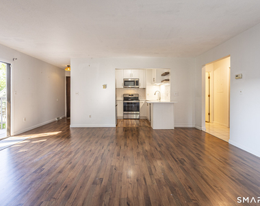 60 Overlook Avenue - Photo Thumbnail 5