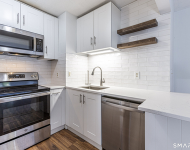 60 Overlook Avenue - Photo Thumbnail 13