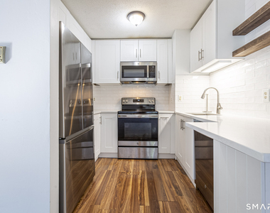 60 Overlook Avenue - Photo Thumbnail 12