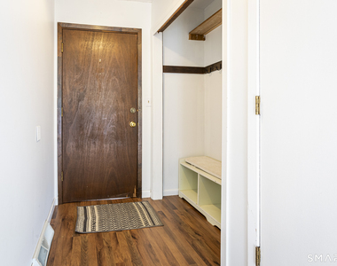 60 Overlook Avenue - Photo Thumbnail 2