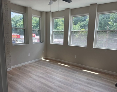 1420 Westfield St - Photo Thumbnail 1