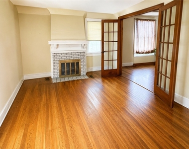 114 Conestoga Rd - Photo Thumbnail 7