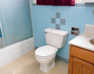 114 Conestoga Rd - Photo Thumbnail 5