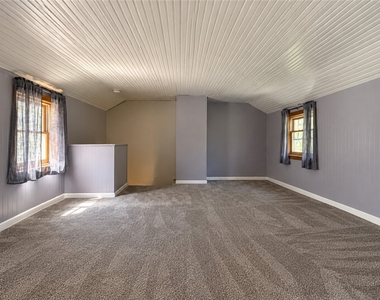 10365 Lilac St - Photo Thumbnail 11