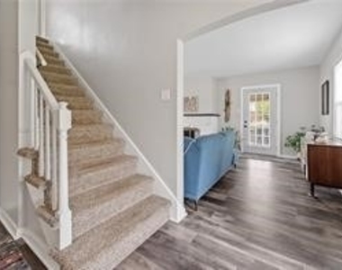 97 Belmont Cir - Photo Thumbnail 4