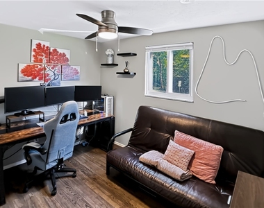 601 Victory Rd - Photo Thumbnail 16